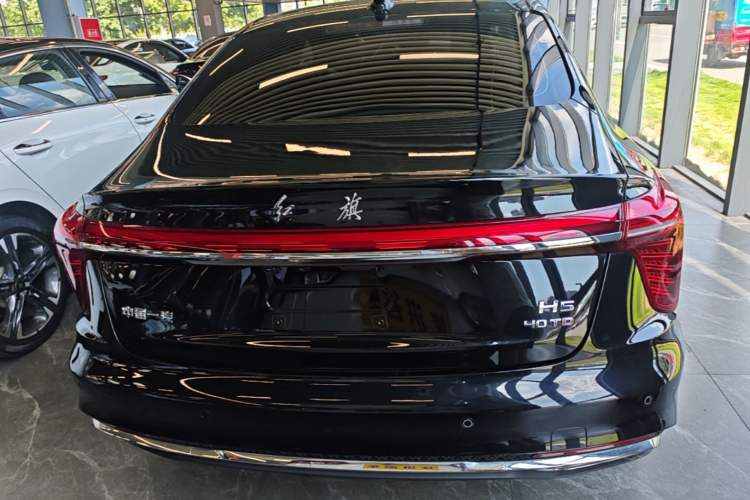 Used Hongqi H5 2025 2.0T Automatic Flag Edition – 500 000 Units Commemorative Version Rear