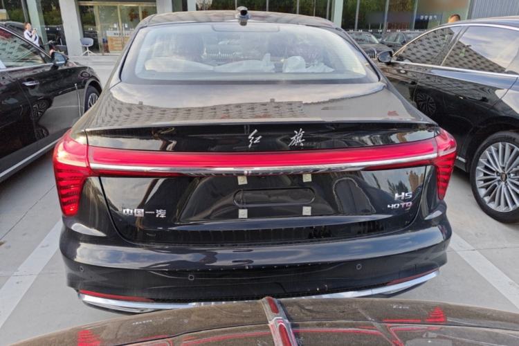 Used Hongqi H5 2025 2.0T Automatic Flag Edition – 500 000 Units Commemorative Version Rear