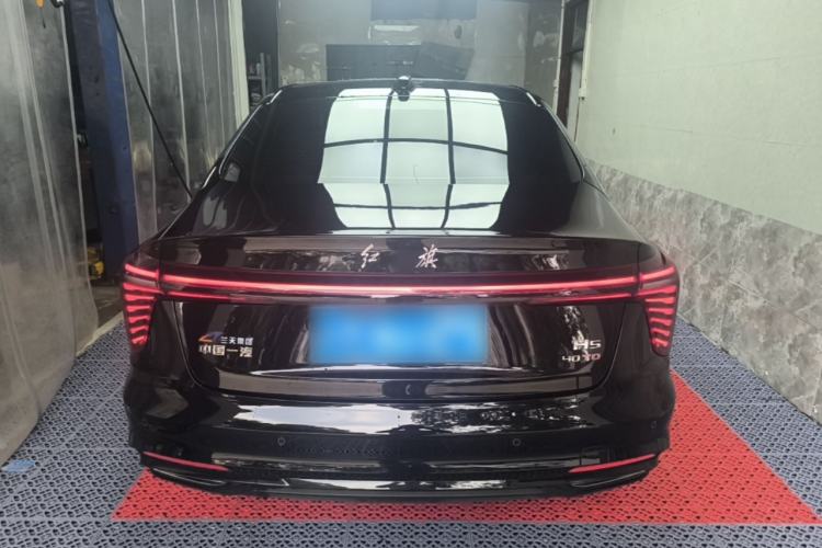 Used Hongqi H5 2025 Model 2.0T Automatic Xuan Ying 2 Million Units Commemorative Edition Rear