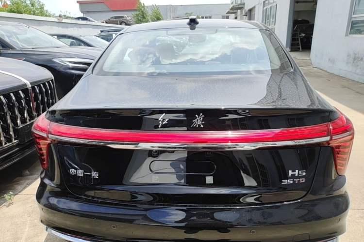 Used Hongqi H5 2025 1.5T DCT Qiyun 500 000th Unit Commemorative Edition Rear