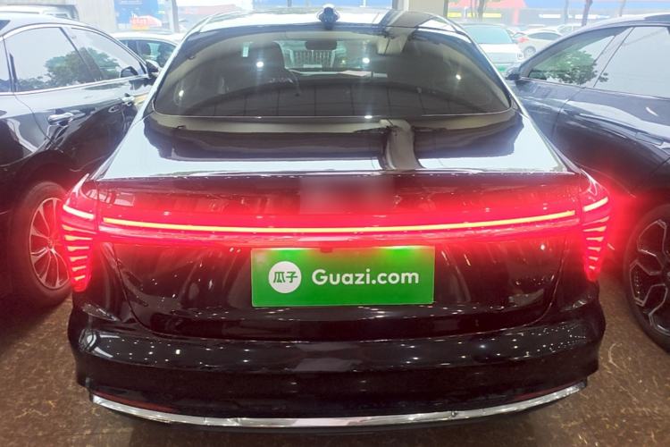 Used Hongqi H5 2025 2.0T Automatic Flag Edition – 500 000 Units Commemorative Version Rear