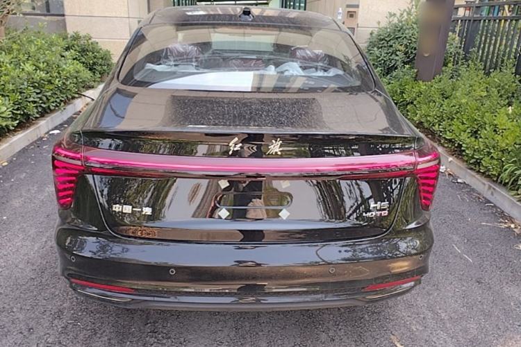 Used Hongqi H5 2025 2.0T Automatic Xuan Ying Edition Rear