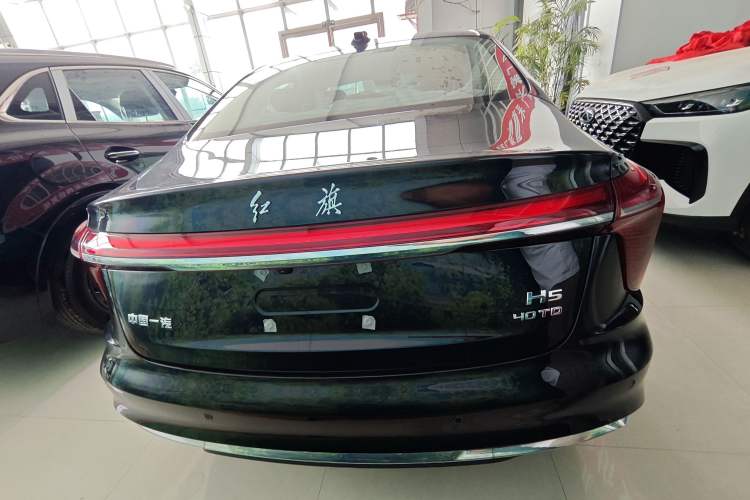 Used Hongqi H5 2025 2.0T Automatic Flag Edition – 500 000 Units Commemorative Version Rear