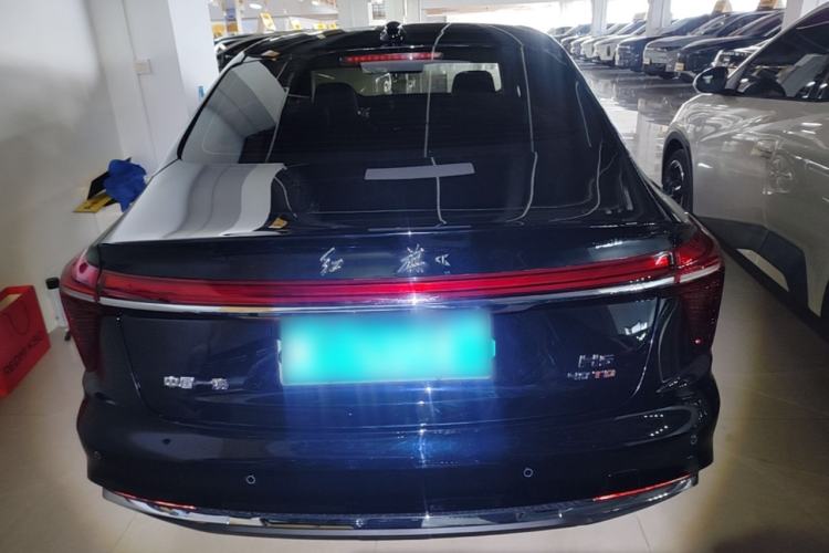 Used Hongqi H5 2025 2.0T Automatic Flag Edition – 500 000 Units Commemorative Version Rear
