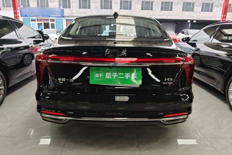 Used Hongqi H5 2025 2.0T Automatic Flag Edition – 500 000 Units Commemorative Version Rear
