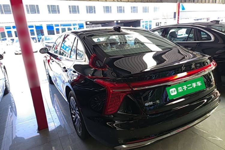 Used Hongqi H5 2025 2.0T Automatic Flag Edition – 500 000 Units Commemorative Version Rear Left 45 Deg