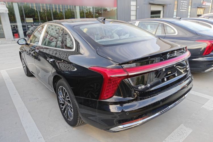 Used Hongqi H5 2025 2.0T Automatic Flag Edition – 500 000 Units Commemorative Version Rear Left 45 Deg
