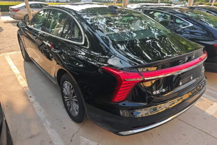 Used Hongqi H5 2025 1.5T DCT Qiyun 500 000th Unit Commemorative Edition Rear Left 45 Deg