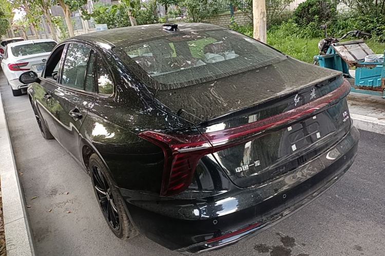Used Hongqi H5 2025 Model 2.0T Automatic Xuan Ying 2 Million Units Commemorative Edition Rear Left 45 Deg