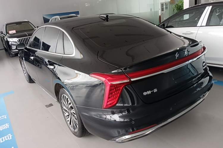 Used Hongqi H5 2025 2.0T Automatic Flag Edition – 500 000 Units Commemorative Version Rear Left 45 Deg