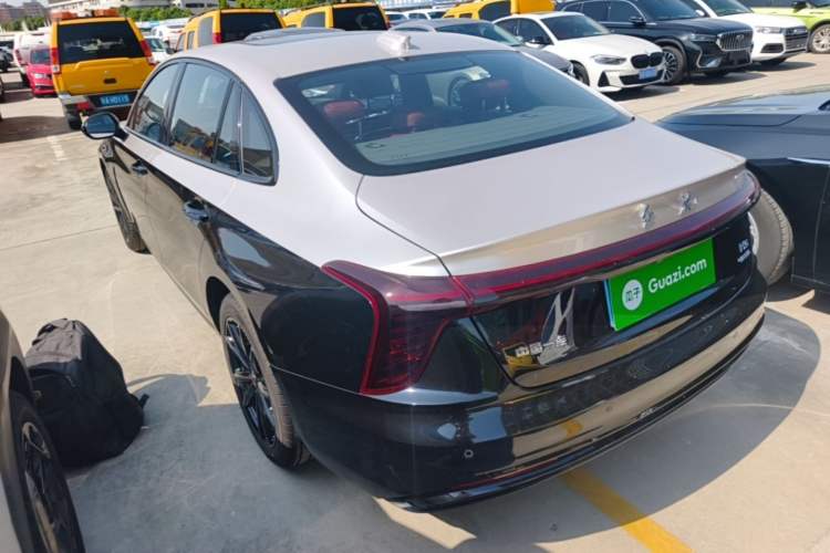 Used Hongqi H5 2025 2.0T Automatic Xuan Ying Edition Rear Left 45 Deg