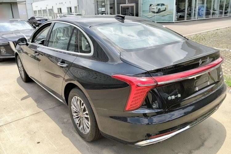 Used Hongqi H5 2025 1.5T DCT Qiyun 500 000th Unit Commemorative Edition Rear Left 45 Deg