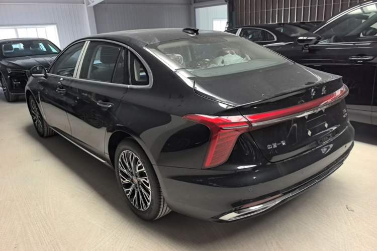 Used Hongqi H5 2025 2.0T Automatic Flag Edition – 500 000 Units Commemorative Version Rear Left 45 Deg