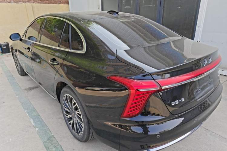 Used Hongqi H5 2025 2.0T Automatic Flag Edition – 500 000 Units Commemorative Version Rear Left 45 Deg