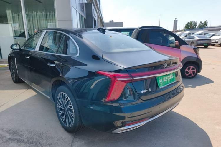 Used Hongqi H5 2025 2.0T Automatic Flag Edition – 500 000 Units Commemorative Version Rear Left 45 Deg