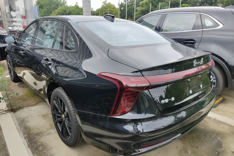 Used Hongqi H5 2025 1.5T DCT Xuan Ying Edition Rear Left 45 Deg