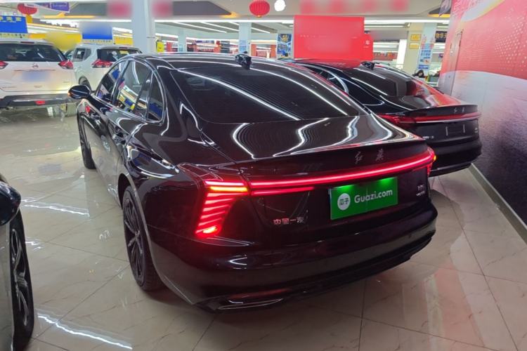 Used Hongqi H5 2025 2.0T Automatic Xuan Ying Edition Rear Left 45 Deg