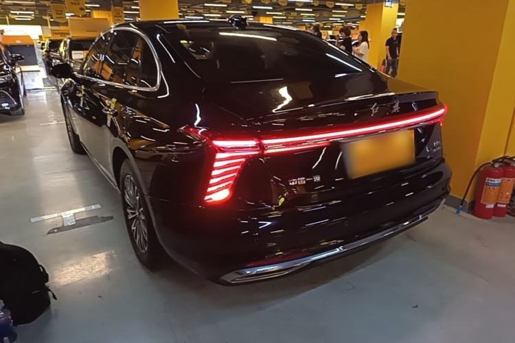 Used Hongqi H5 2025 1.5T DCT Qiyun 500 000th Unit Commemorative Edition Rear Left 45 Deg