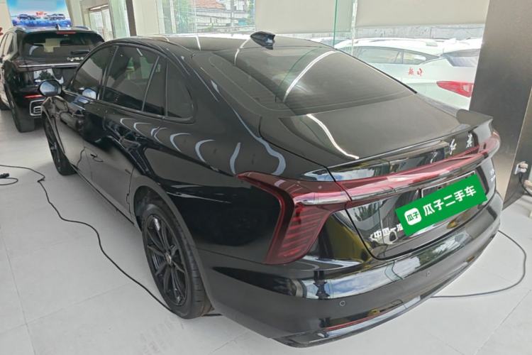 Used Hongqi H5 2025 1.5T DCT Xuan Ying Edition Rear Left 45 Deg