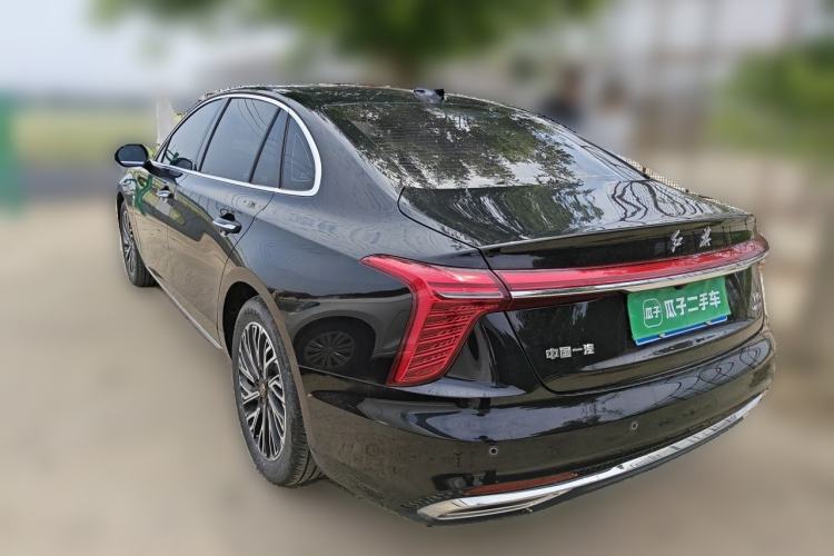Used Hongqi H5 2025 2.0T Automatic Flag Edition – 500 000 Units Commemorative Version Rear Left 45 Deg