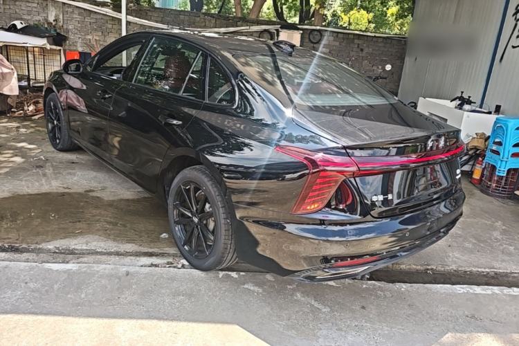Used Hongqi H5 2025 2.0T Automatic Xuan Ying Edition Rear Left 45 Deg
