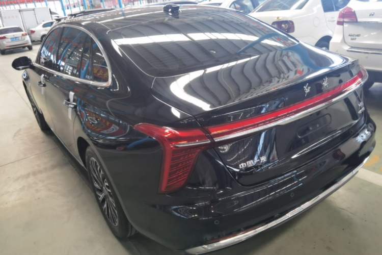 Used Hongqi H5 2025 2.0T Automatic Flag Edition – 500 000 Units Commemorative Version Rear Left 45 Deg