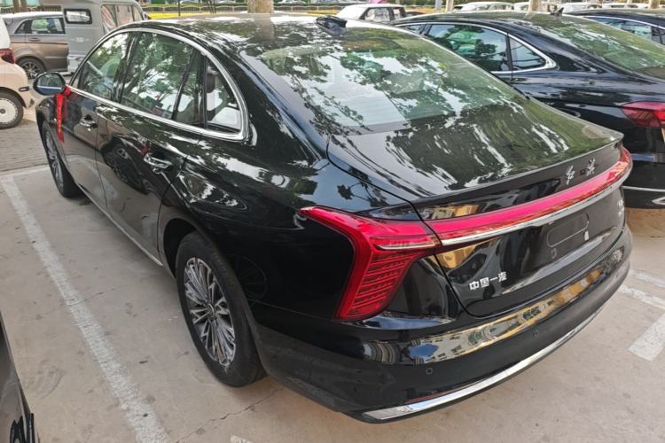Used Hongqi H5 2025 1.5T DCT Qiyun 500 000th Unit Commemorative Edition Rear Left 45 Deg