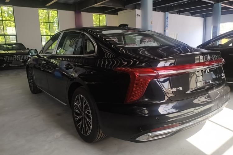 Used Hongqi H5 2025 2.0T Automatic Flag Edition – 500 000 Units Commemorative Version Rear Left 45 Deg