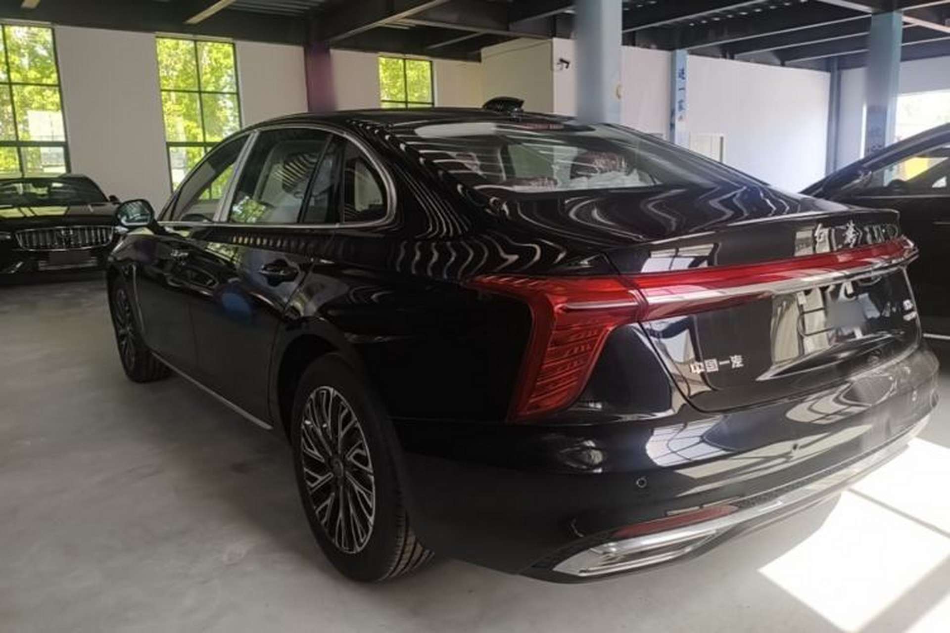 Used Hongqi H5 2025 2.0T Automatic Flag Edition – 500 000 Units Commemorative Version Rear Left 45 Deg