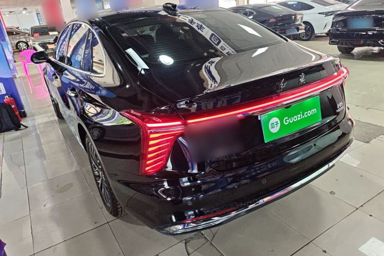 Used Hongqi H5 2025 2.0T Automatic Flag Edition – 500 000 Units Commemorative Version Rear Left 45 Deg