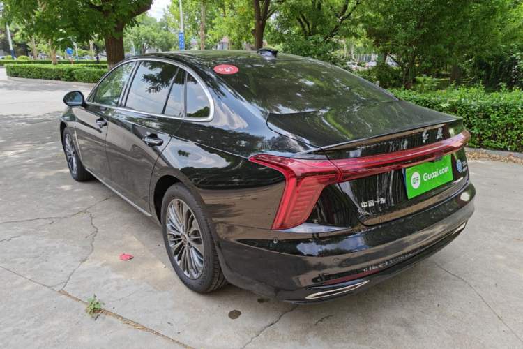 Used Hongqi H5 2025 2.0T Automatic Flag Edition – 500 000 Units Commemorative Version Rear Left 45 Deg