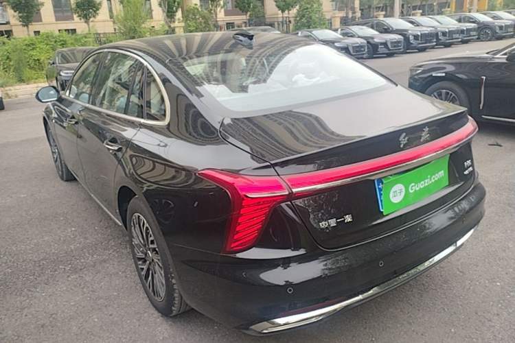 Used Hongqi H5 2025 2.0T Automatic Flag Edition – 500 000 Units Commemorative Version Rear Left 45 Deg