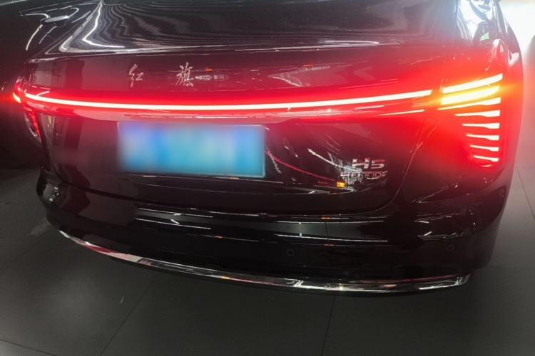 Used Hongqi H5 2025 2.0T Automatic Flag Edition – 500 000 Units Commemorative Version Rear