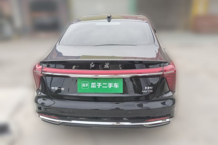 Used Hongqi H5 2025 2.0T Automatic Flag Edition – 500 000 Units Commemorative Version Rear