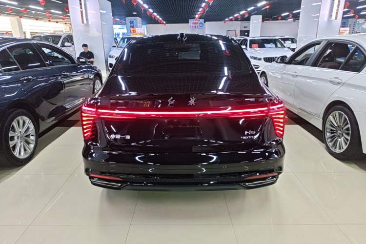 Used Hongqi H5 2025 2.0T Automatic Xuan Ying Edition Rear
