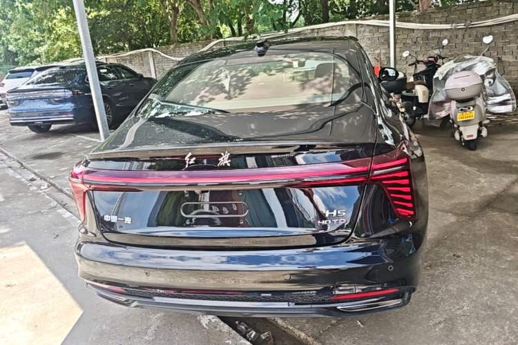 Used Hongqi H5 2025 2.0T Automatic Xuan Ying Edition Rear