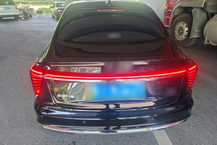 Used Hongqi H5 2025 2.0T Automatic Flag Edition – 500 000 Units Commemorative Version Rear
