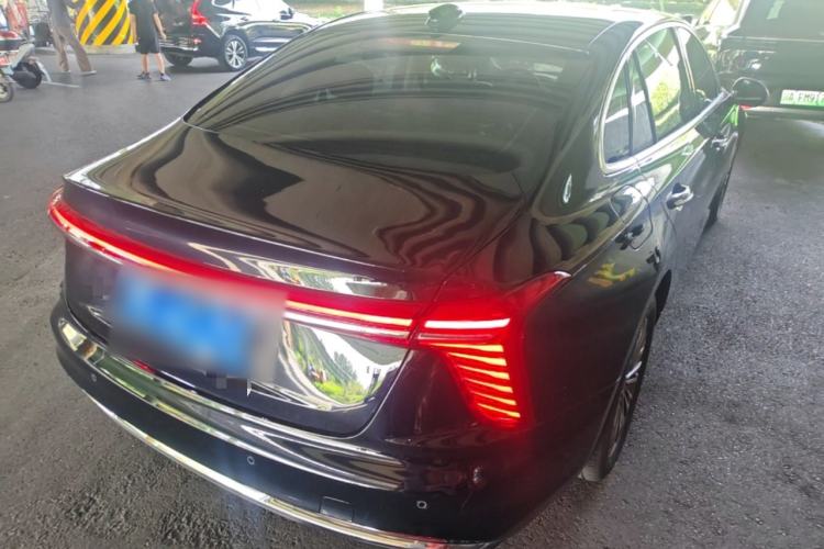 Used Hongqi H5 2025 1.5T DCT Qiyun 500 000th Unit Commemorative Edition Rear Right 45 Deg
