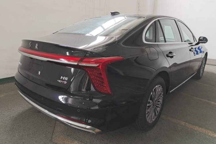 Used Hongqi H5 2025 2.0T Automatic Flagship 500 000th Unit Anniversary Edition Rear Right 45 Deg