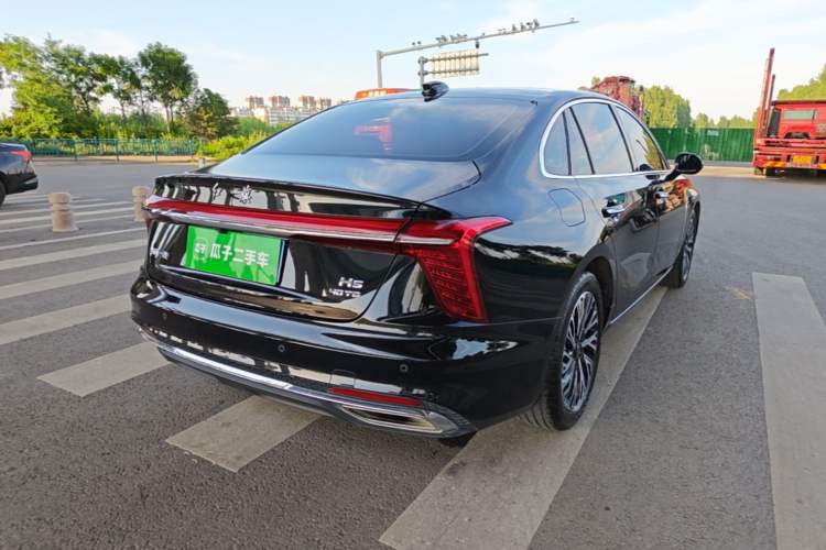Used Hongqi H5 2025 2.0T Automatic Flag Edition – 500 000 Units Commemorative Version Rear Right 45 Deg