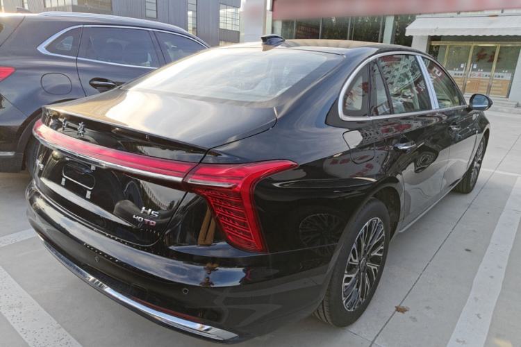 Used Hongqi H5 2025 2.0T Automatic Flag Edition – 500 000 Units Commemorative Version Rear Right 45 Deg
