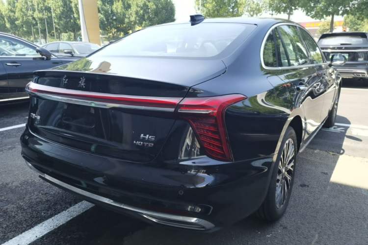 Used Hongqi H5 2025 2.0T Automatic Flag Edition – 500 000 Units Commemorative Version Rear Right 45 Deg