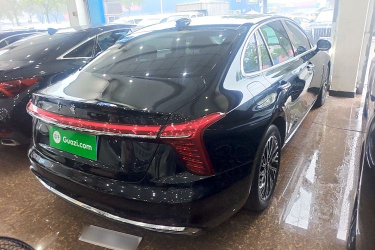 Used Hongqi H5 2025 2.0T Automatic Flag Edition – 500 000 Units Commemorative Version Rear Right 45 Deg