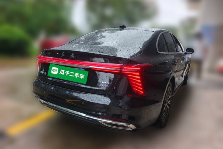 Used Hongqi H5 2025 2.0T Automatic Flag Edition – 500 000 Units Commemorative Version Rear Right 45 Deg