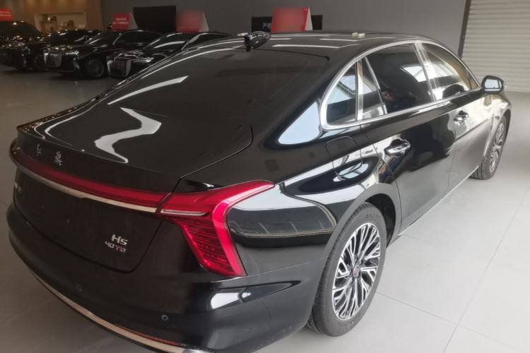 Used Hongqi H5 2025 2.0T Automatic Flag Edition – 500 000 Units Commemorative Version Rear Right 45 Deg