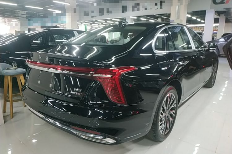 Used Hongqi H5 2025 2.0T Automatic Flag Edition – 500 000 Units Commemorative Version Rear Right 45 Deg