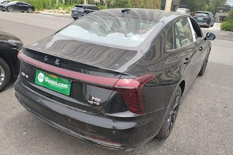 Used Hongqi H5 2025 Model 2.0T Automatic Xuan Ying 2 Million Units Commemorative Edition Rear Right 45 Deg