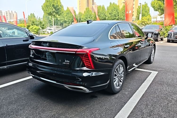 Used Hongqi H5 2025 1.5T DCT Qiyun 500 000th Unit Commemorative Edition Rear Right 45 Deg