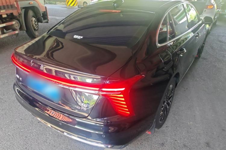 Used Hongqi H5 2025 2.0T Automatic Flag Edition – 500 000 Units Commemorative Version Rear Right 45 Deg