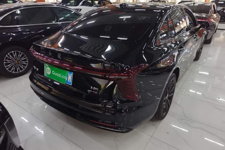 Used Hongqi H5 2025 1.5T DCT Xuan Ying Edition Rear Right 45 Deg
